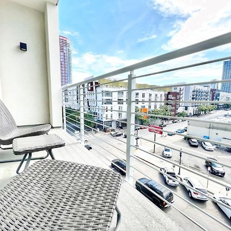 The Executive Getaway Apartment San Diego Exterior photo